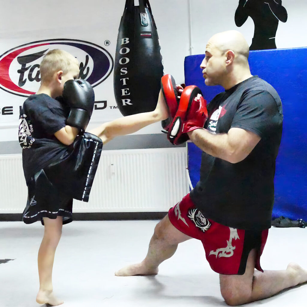 Kinder Kickboxen 7 bis 10 Jahre